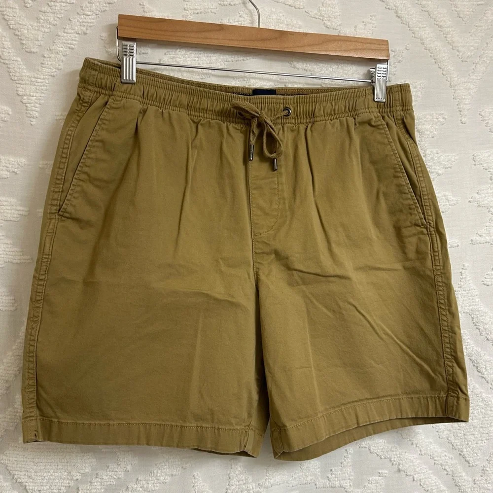 Gap Stretch Twill Pull On Drawstring Jogger Shorts in Antique Bronze Khaki Brown